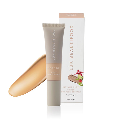 Instant Glow Skin Tint Nude 3 Light Medium